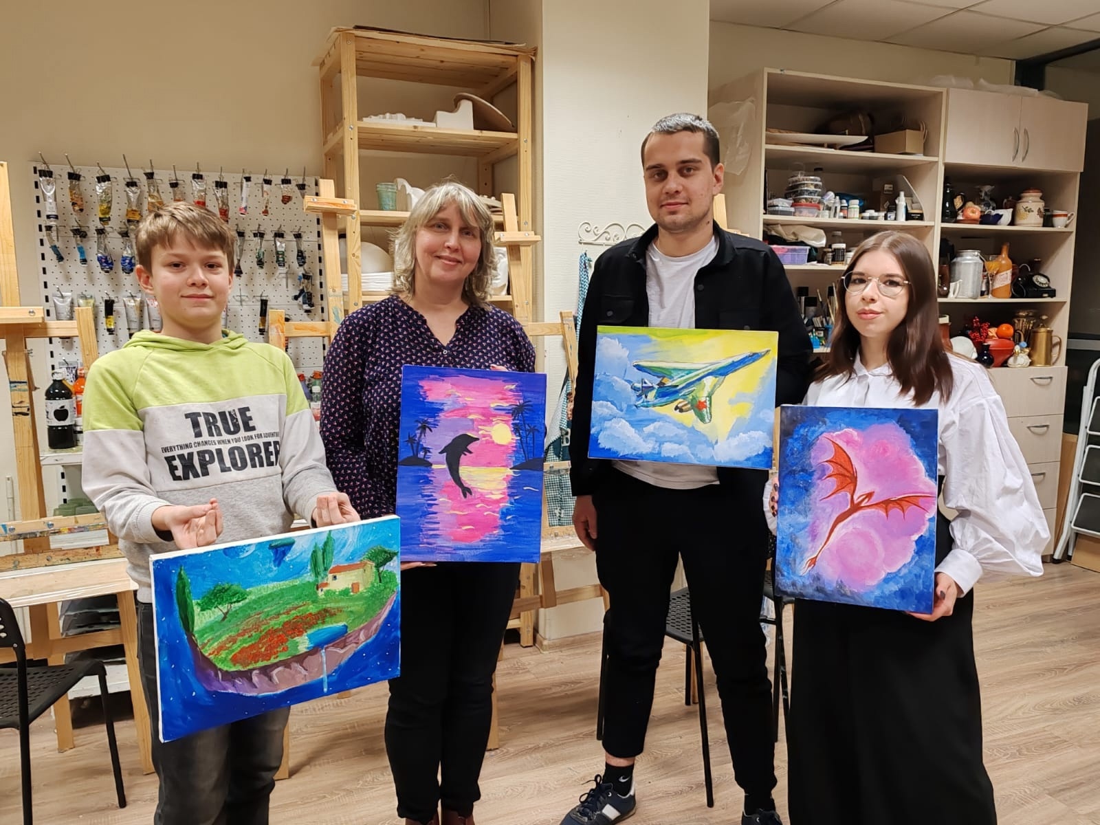 Рисование для взрослых и детей